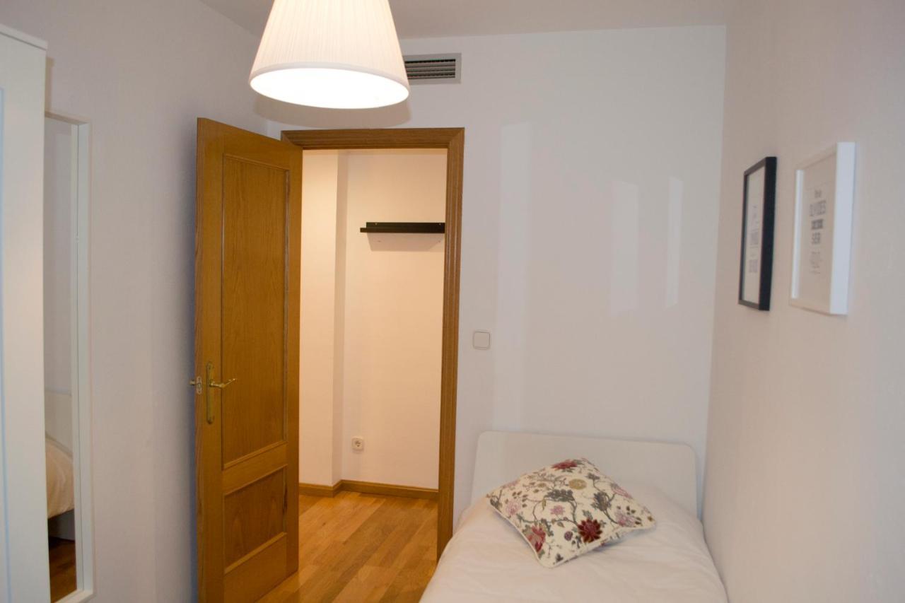 Apartamenticos Torrenueva I Сарагоса Экстерьер фото