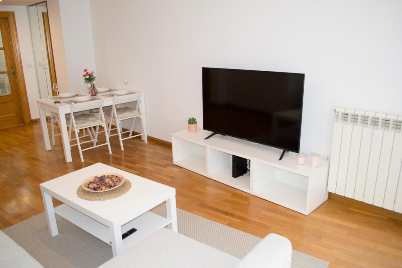 Apartamenticos Torrenueva I Сарагоса Экстерьер фото