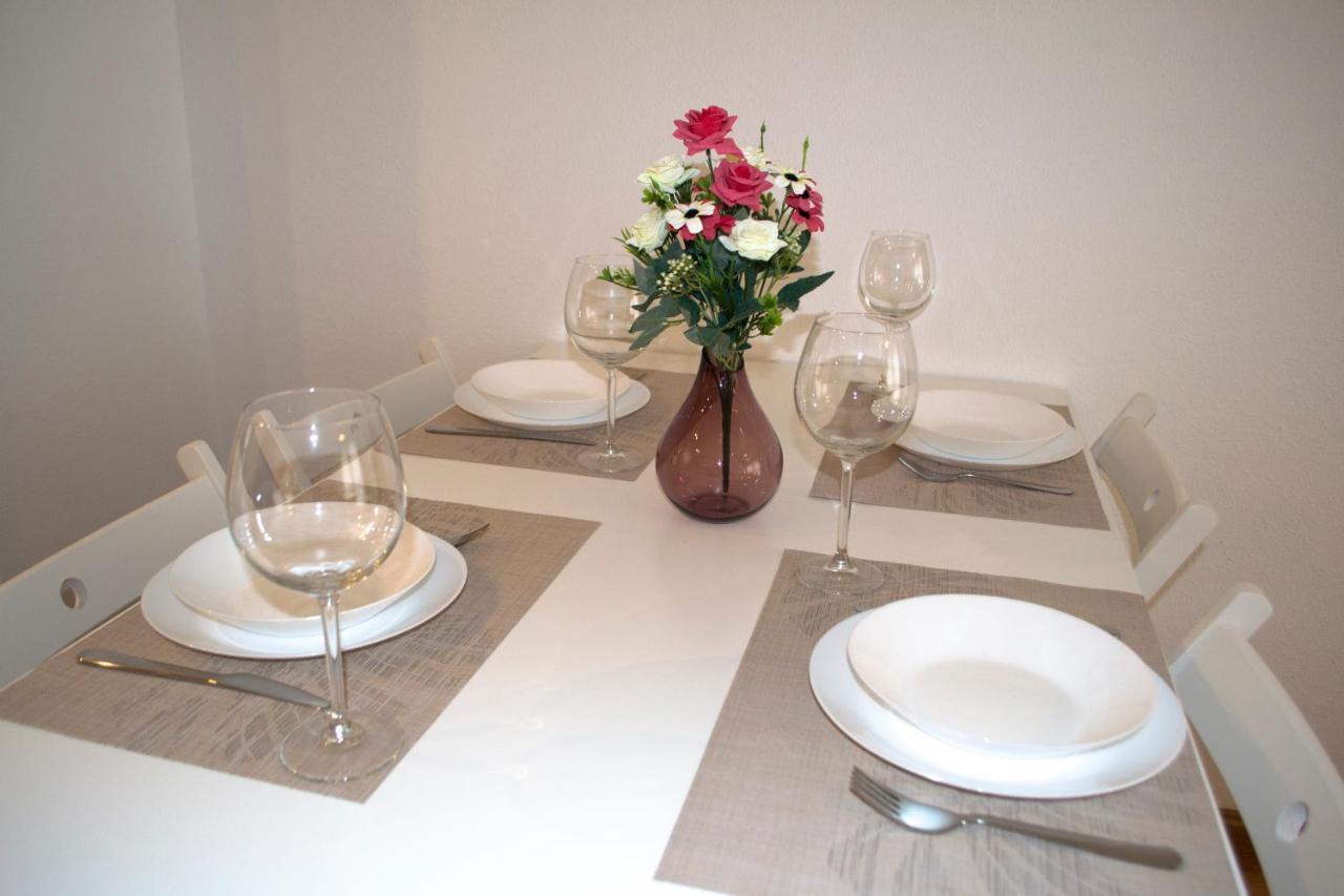 Apartamenticos Torrenueva I Сарагоса Экстерьер фото